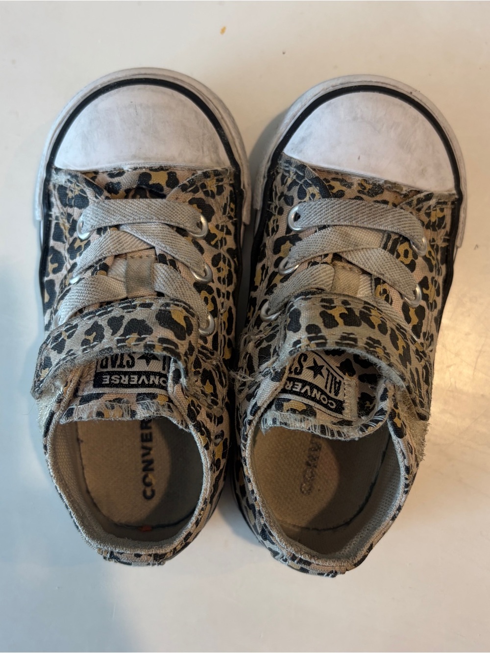 Converse Kids Leopard Print Low-Top Sneakers in Tan and Black